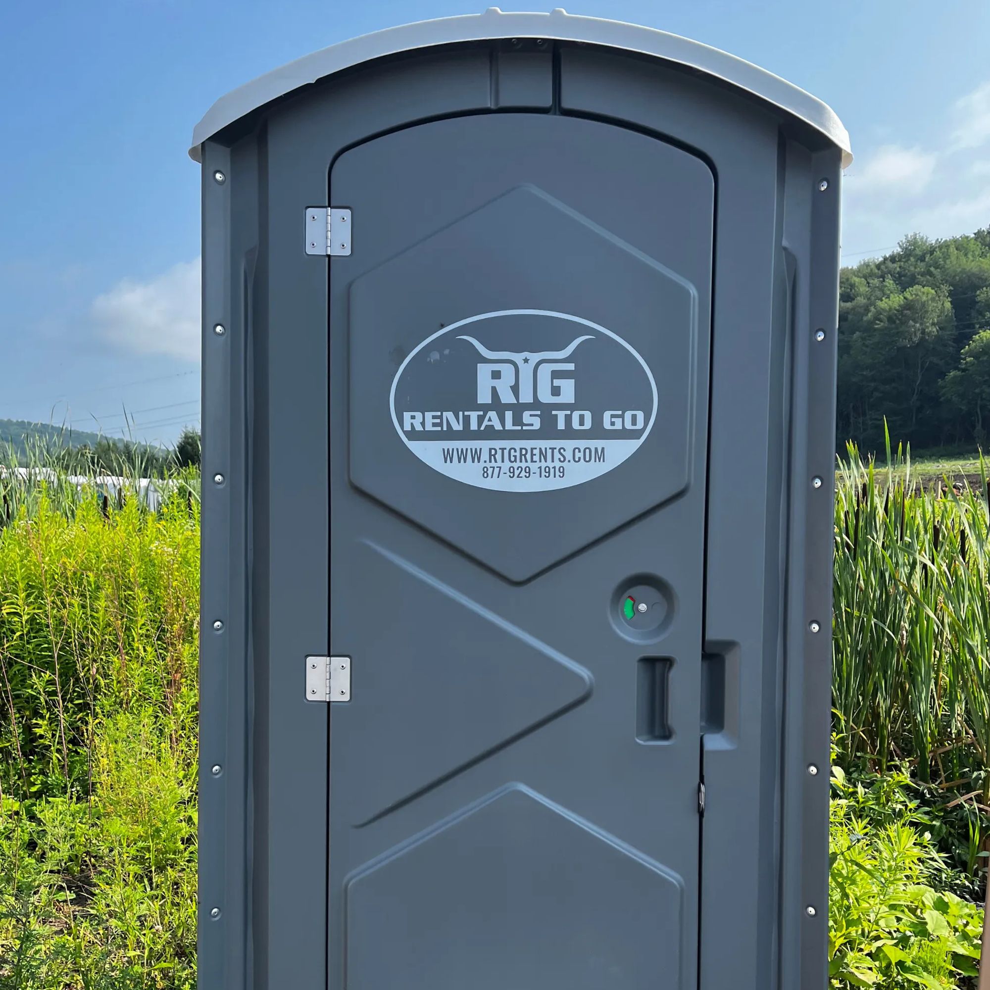 Standard Unit portable restroom